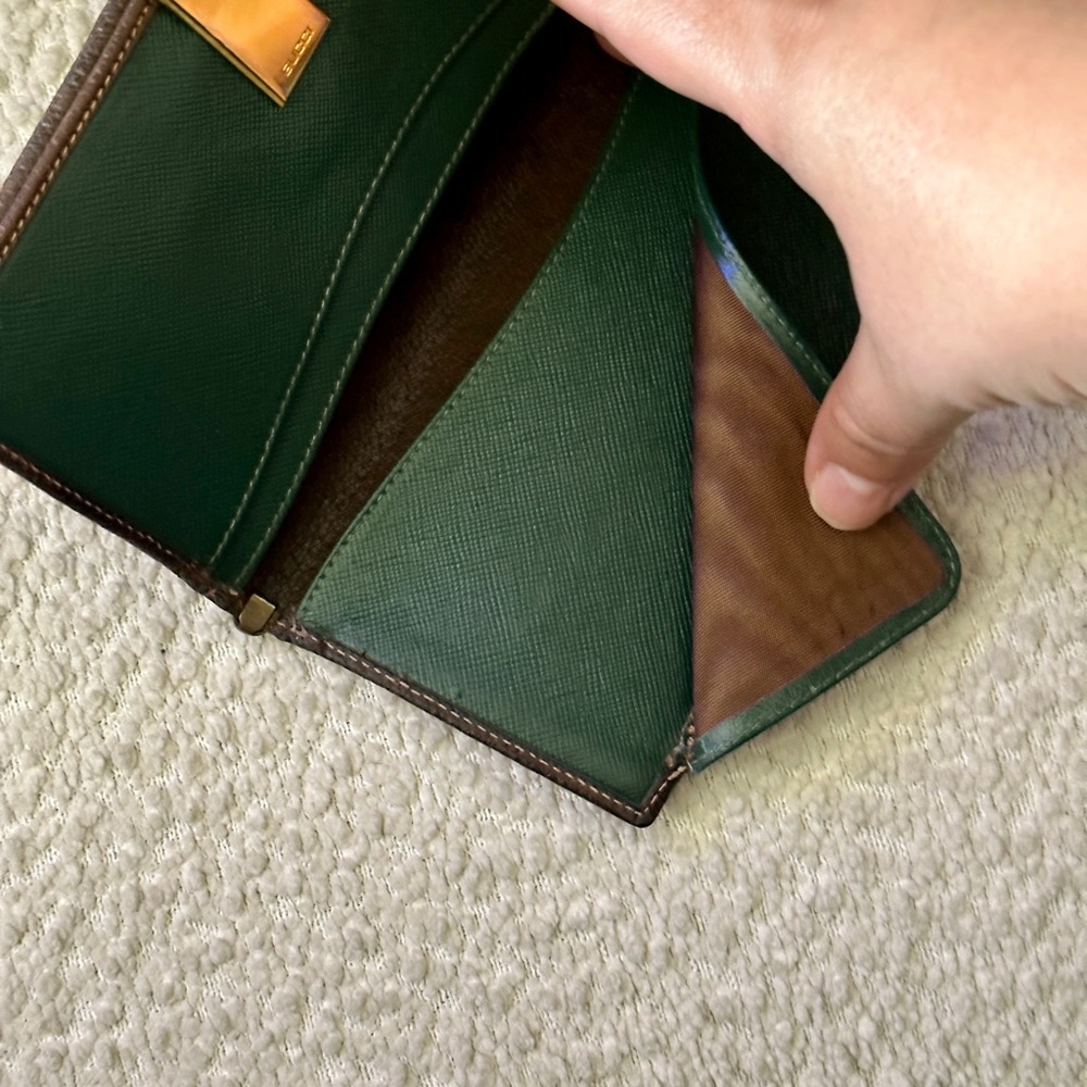 Vintage Gucci 🔥 coated exterior interlocking GG continental Wallet - Picture 9 of 9